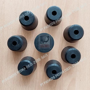 Plug Pump D. 32 x 39 x 26mm Mat  Silicone Black Hard. 40